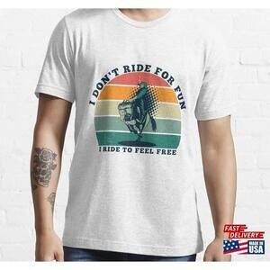 Horse I Dont Ride For Fun To Feel Free Essential Tshirt
